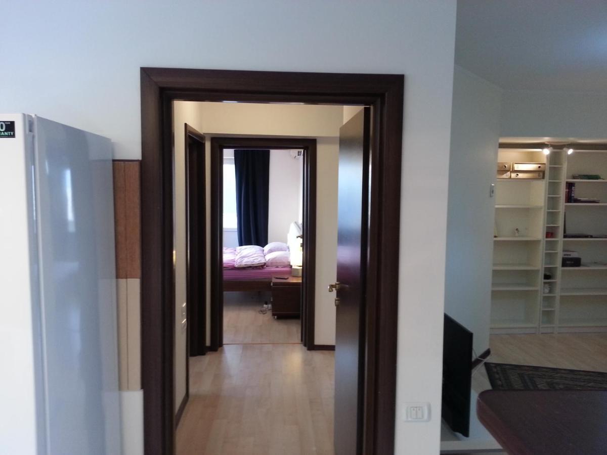 Apartment 3 Rooms Elegant ブカレスト エクステリア 写真